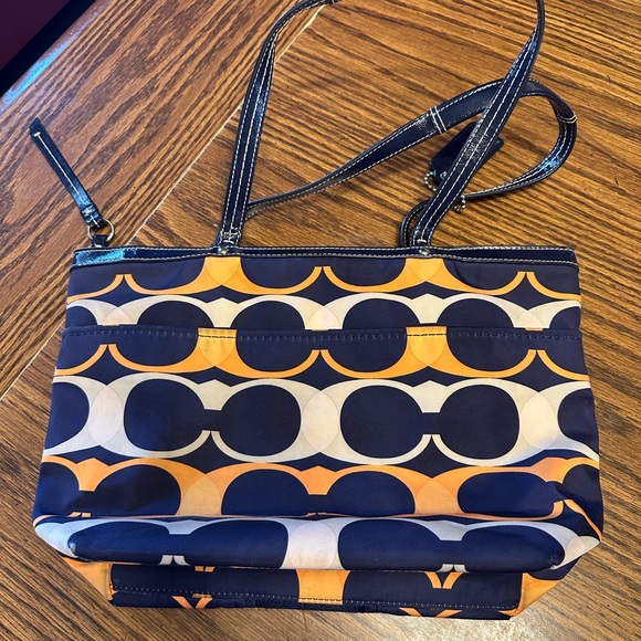 Authentic Coach Signature Stripe Tote, Gently Worn, Linear C Patterned Exterior - Picture 6 of 13